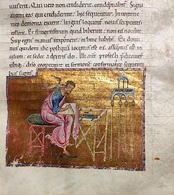 Seite eines Codex mit Text und Darstellung eines Evangelisten
